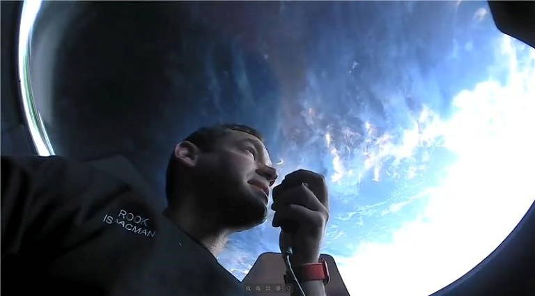O empresário Jared Isaacman durante a missão Inspiration4, da SpaceX, em setembro de 2021