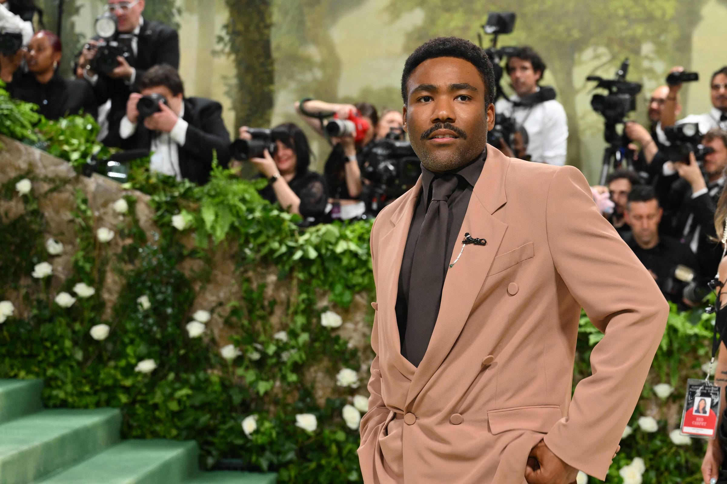 Donald Glover diz ter sofrido um AVC durante turnê mundial de Childish Gambino