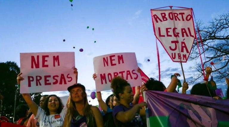 Entenda as situações em que o aborto é permitido no Brasil