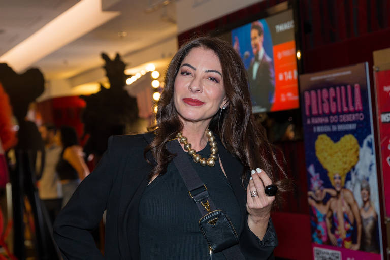 Ana Paula Padrão critica febre dos bebês reborn: 'Querem que sejamos desequilibradas'