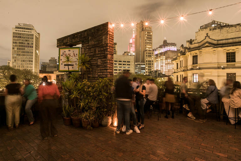Conheça o melhor bar com rooftop de São Paulo segundo o júri da Folha