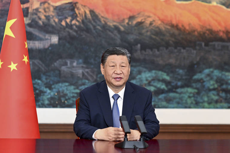 O líder chinês, Xi Jinping, faz discurso em Pequim