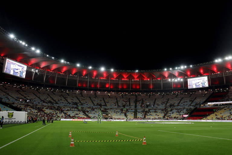 Eduardo Paes anuncia desapropriação de terreno da Caixa para construção de estádio do Flamengo