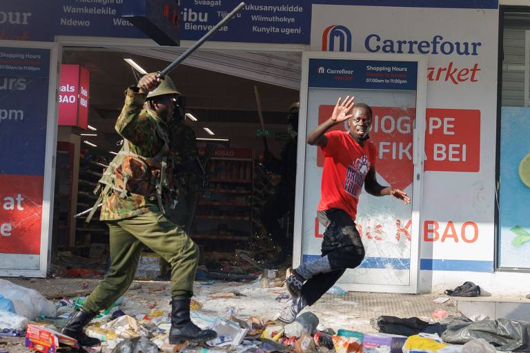 Presidente do Quênia desiste de aumentar impostos após protestos deixarem mais de 20 mortos
