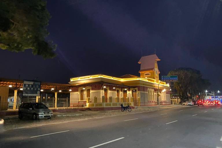 Estação ferroviária de Taubaté, que foi restaurada e será entregue nesta quinta-feira (27)