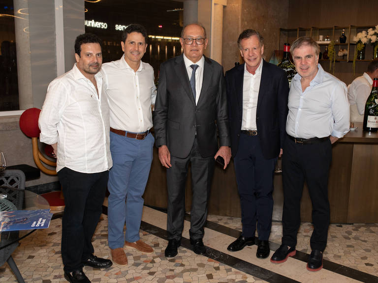 Jantar do grupo Esfera reúne Gilmar Mendes, Lira e empresários em Lisboa