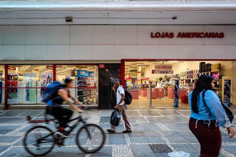 São investigados os crimes de manipulação de mercado, uso de informação privilegiada e associação criminosa. Em caso de condenação, as penas chegam a até 26 anos de reclusão