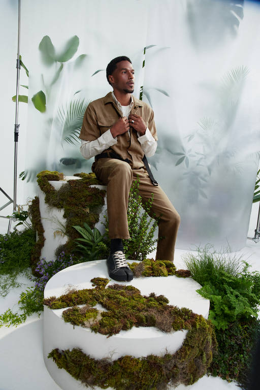 Coleção de roupas da Oriba feitas com fibra de cânhamo, tirada do caule da cannabis sativa