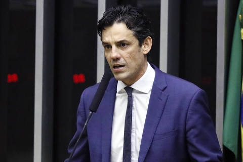 Daniel Coelho minimiza polarização no Recife e diz em sabatina Folha/UOL que prefeito mira trampolim