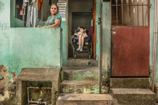 Dificuldade dos cadeirantes em Paraisópolis