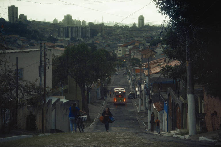 Cena do filme "Cidade; Campo", de Juliana Rojas