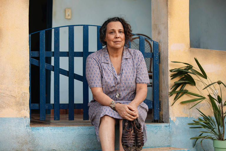 Ana Beatriz Nogueira pesquisa a vida dos caiçaras para 'Mania de Você'