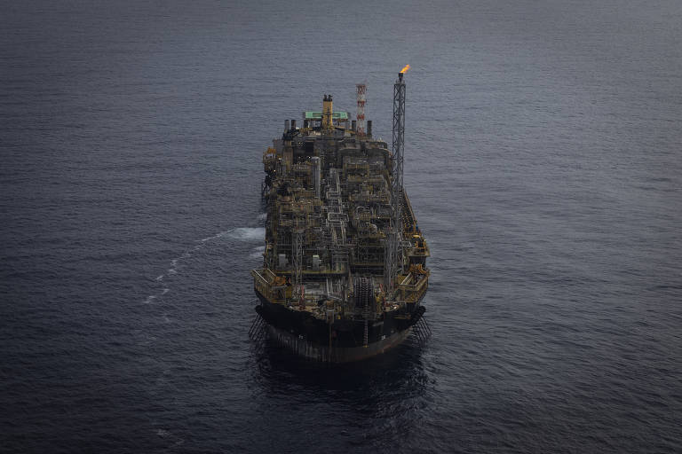 As mineradoras e as empresas de petróleo conseguiram um teto menor, de 0,25%, para sua alíquota, contra 1% autorizado pela emenda constitucional