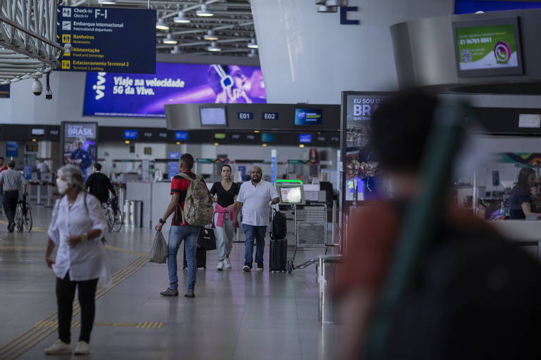 Aeroporto do Galeão tem alta de passageiros após restrições no Santos Dumont