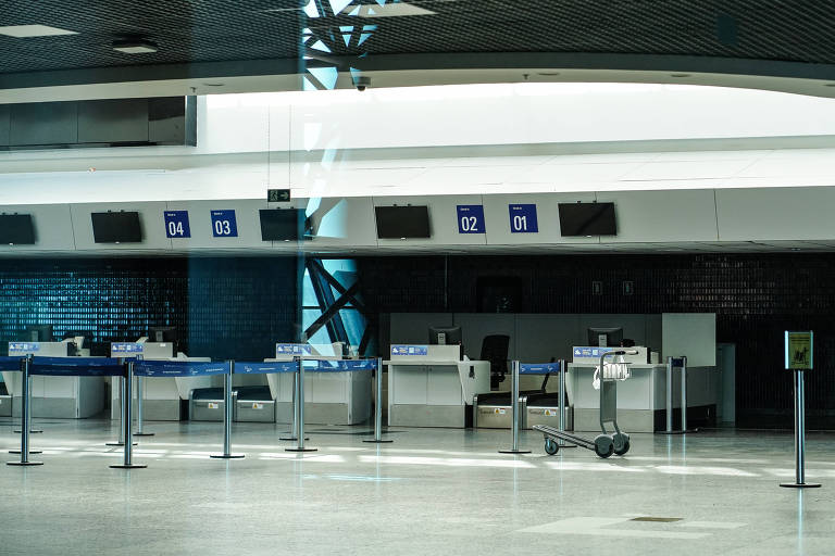 Aeroporto de Porto Alegre retoma check-in e embarque nesta segunda (15); veja como será