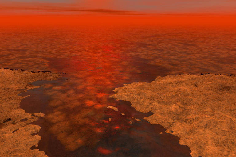 O céu está tingido de um vermelho intenso, refletindo na superfície de um corpo d'água que se estende entre duas áreas de terra árida. A luz cria um efeito de brilho na água, enquanto o horizonte se mistura com o céu vermelho.
