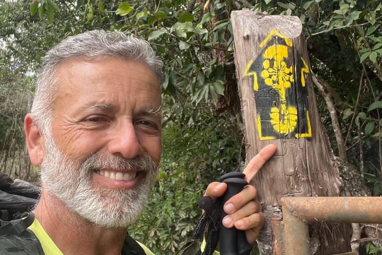 Luiz Aragão aponta sinalização padronizada na cidade de Milho Verde (MG)
