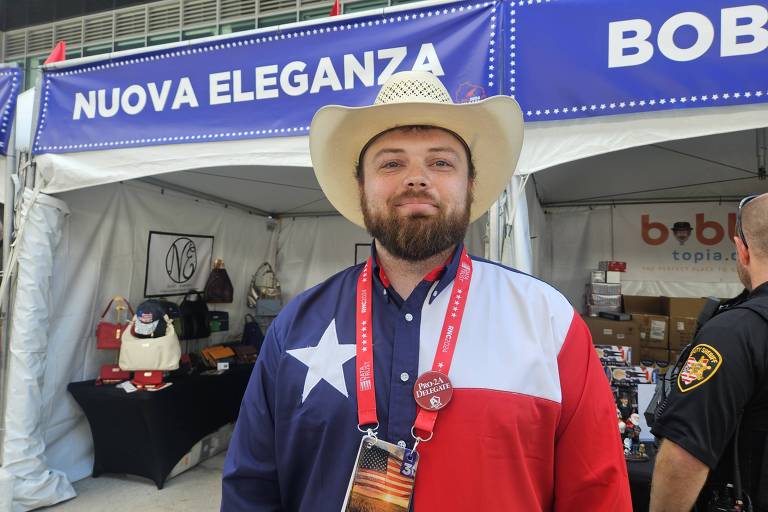 O delegado suplente do Texas Spencer Brolsma na convenção republicana