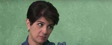 Mariana Godoy durante entrevista ao Canal do Cosme Rímoli