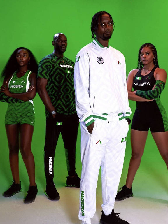 Uniforme da delegação da Nigéria. Actively BLACK é a marca dos uniformes