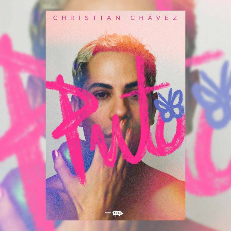 O cartaz apresenta uma pessoa com cabelo loiro curto e unhas pintadas de rosa, segurando um objeto verde. O título 'Puto' está escrito em letras grandes e rosa, com uma borboleta desenhada na letra 'O'. Acima, está o nome 'Christian Chávez' em letras maiúsculas rosa. 