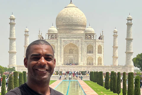 Robson Jesus no Taj Mahal