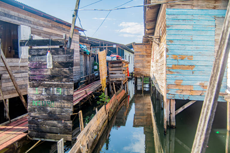 Em São Paulo, o maior desafio será chegar com esgoto a comunidades e despoluir o rio Tietê, projeto no qual a Sabesp espera gastar R$ 5,6 bilhões