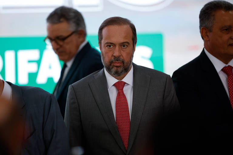O ministro de Minas e Energia, Alexandre Silveira, durante evento no Palácio do Planalto