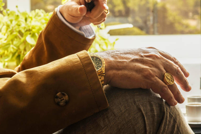 Datena durante a entrevista