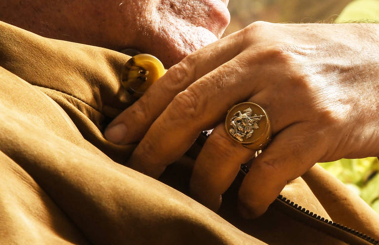 Datena durante a entrevista