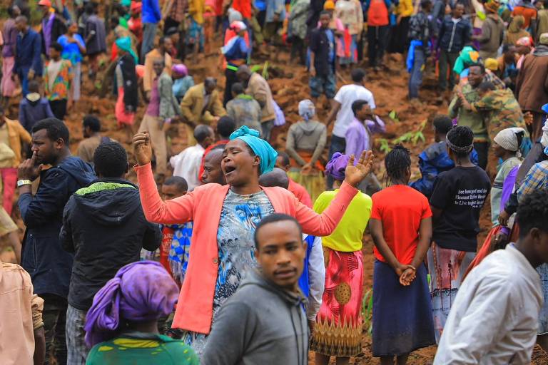Deslizamentos de terra deixam ao menos 229 mortos em área rural na Etiópia