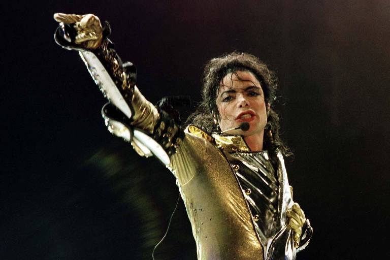 Desenhos de Michael Jackson vão ser leiloados por mais de R$ 5 milhões