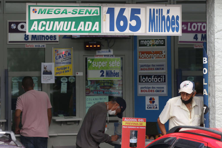Fachada de lotérica na zona leste de São Paulo