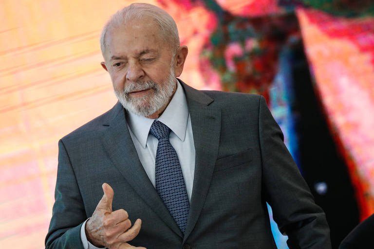 Cenas de Brasília: Lula em cerimônia de resultados do Novo PAC desta sexta (26)