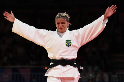 Larissa Pimenta conquista o bronze, segunda medalha do judô brasileiro em Paris