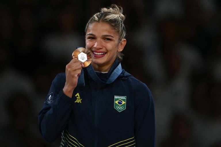 Larissa Pimenta foi a segunda medalhista olímpica do Brasil nestas Olimpíadas. Ela venceu o bronze na categoria até 52kg