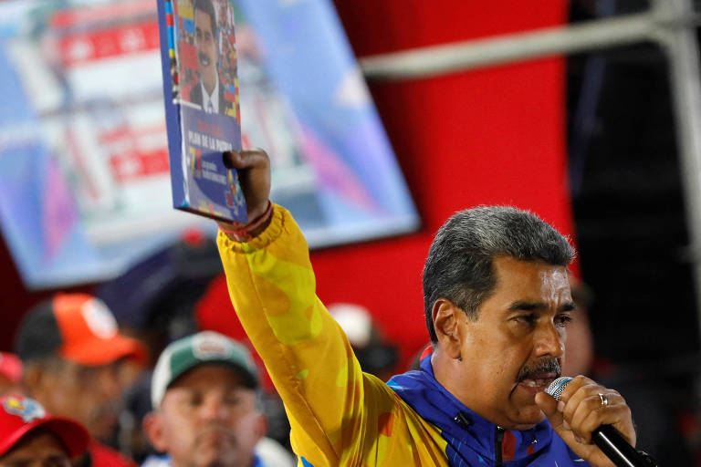 O líder do regime da Venezuela, Nicolpas Maduro, celebra em Caracas