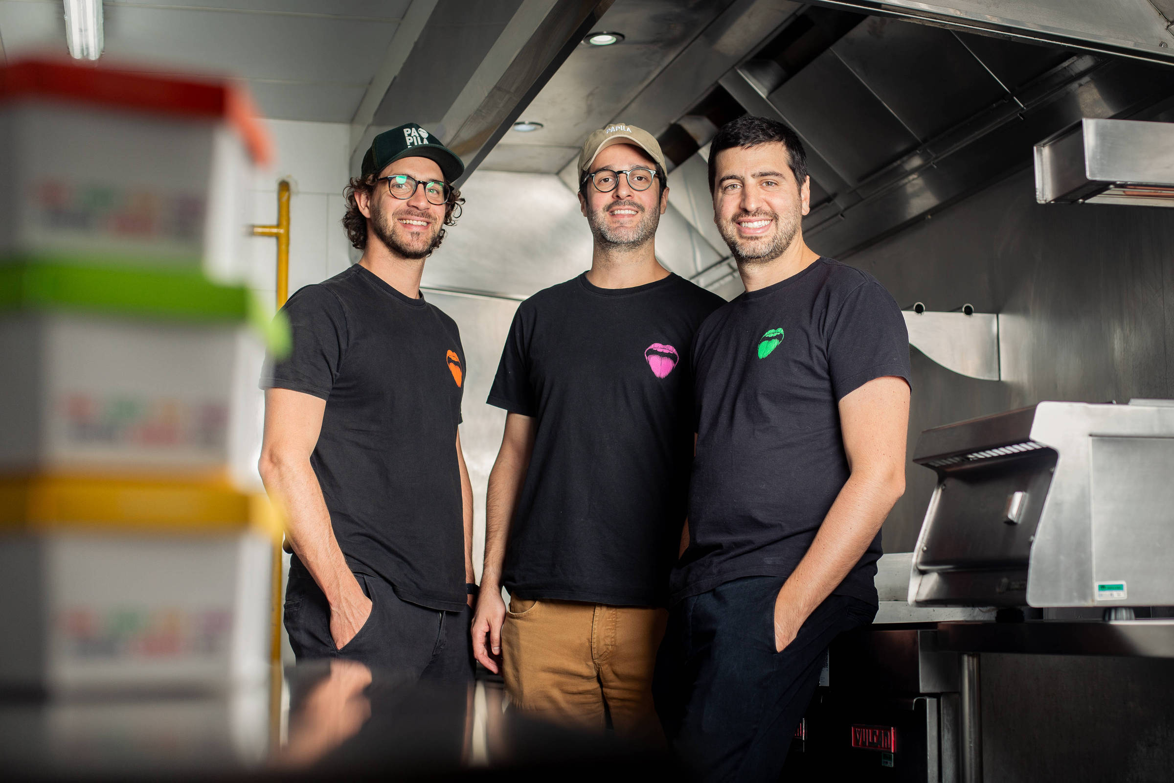 Dark kitchens tentam se firmar como receita prática e de baixo custo