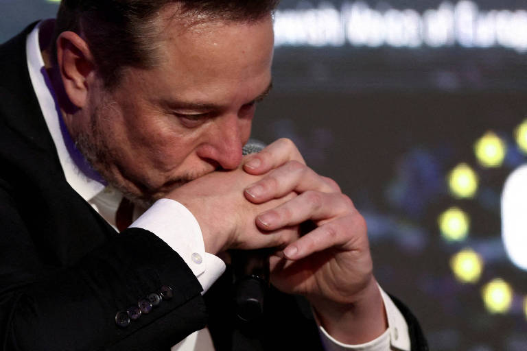 Elon Musk, confundador na Neuralink, em evento realizado na Cracóvia, Polônia, em janeiro deste ano