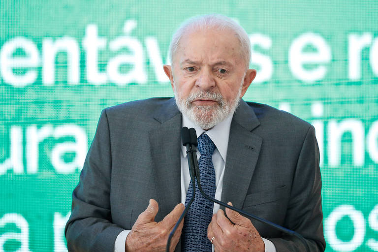 O presidente Lula durante cerimônia do PAC Seleções, no Palácio do Planalto
