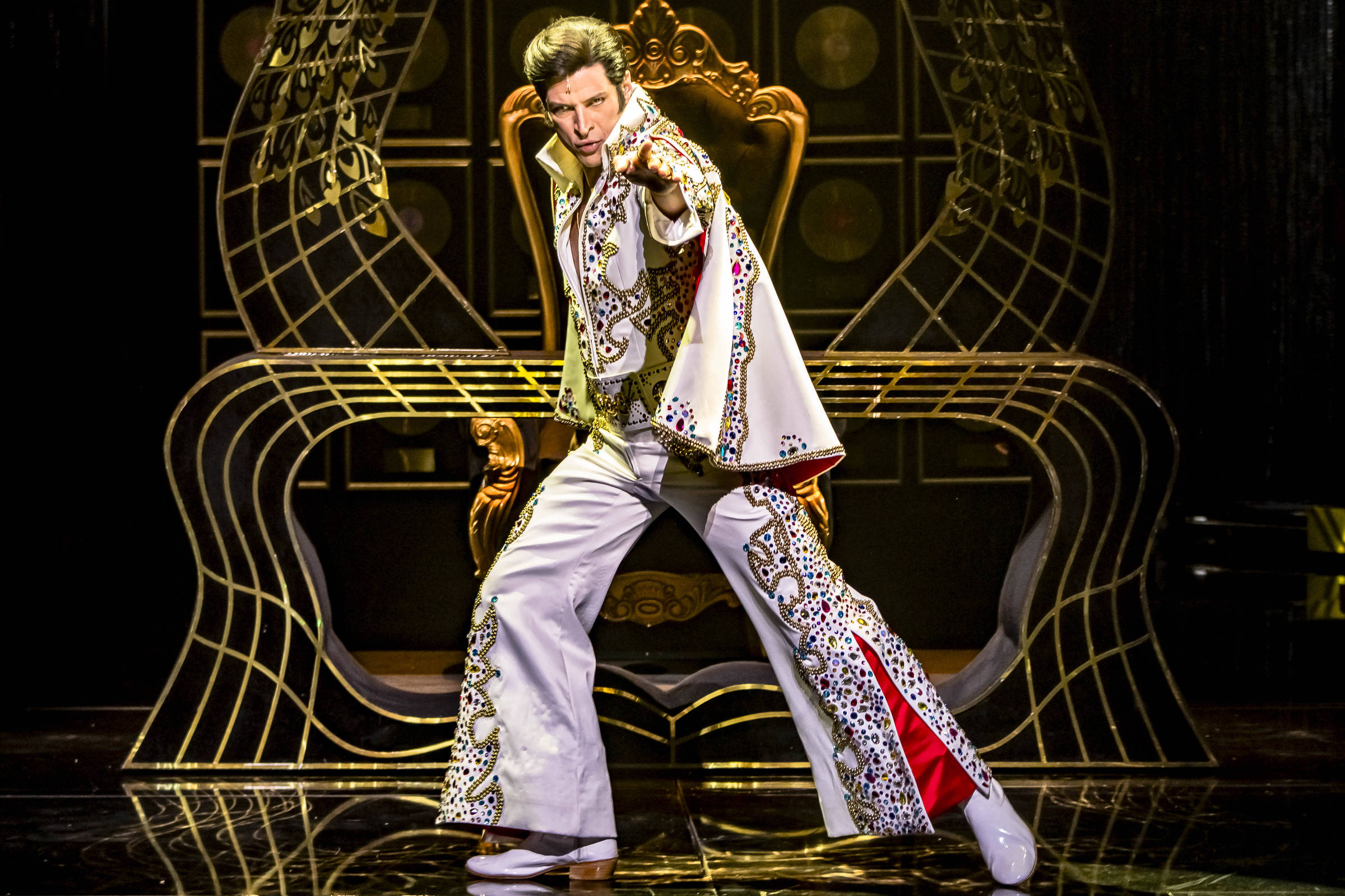 Musical sobre Elvis Presley traz Las Vegas como palco de pesadelo e decadência