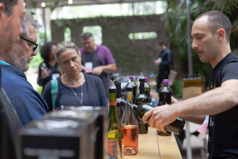 feira vinho na vila