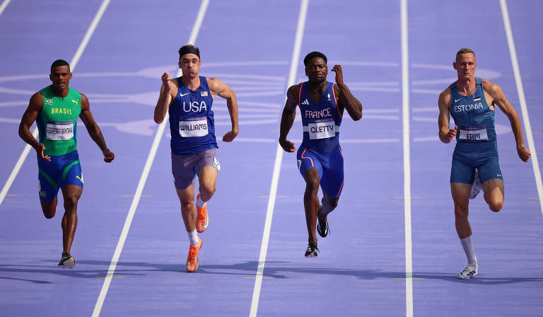 Basquete, atletismo e salto em altura; veja imagens desta sexta-feira (2)