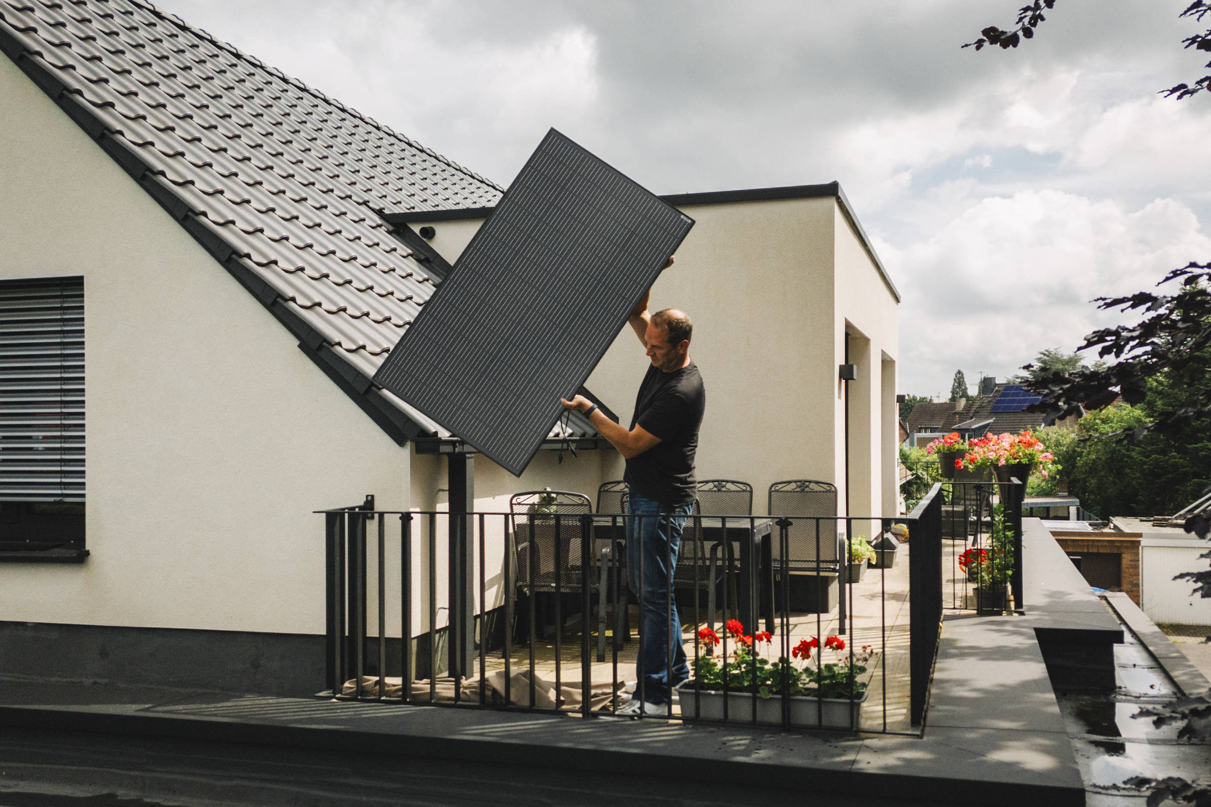 Painel solar do tipo 'instale você mesmo' ganha força na Alemanha
