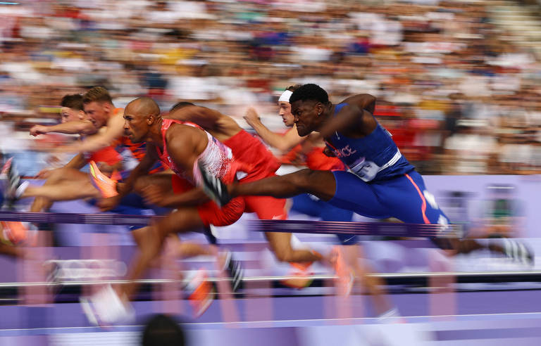 Decatlo, ginástica e handebol; veja imagens deste sábado (3)