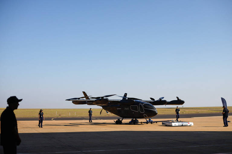 Embraer testa sistema para operação de carros voadores
