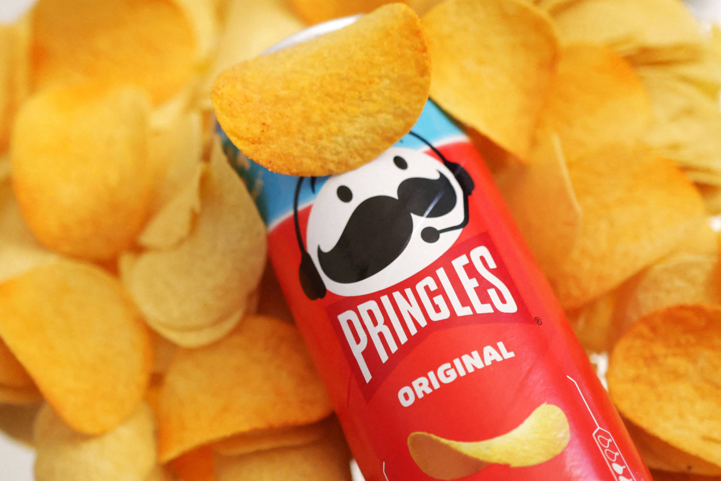 Dona da M&Ms negocia compra da fabricante da Pringles, diz jornal