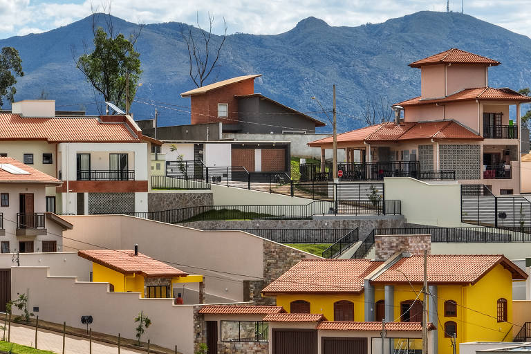 Casas de novo Bento Rodrigues, em Mariana