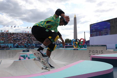 Malabarista, Augusto Akio recoloca Brasil no pódio do skate nos Jogos de Paris