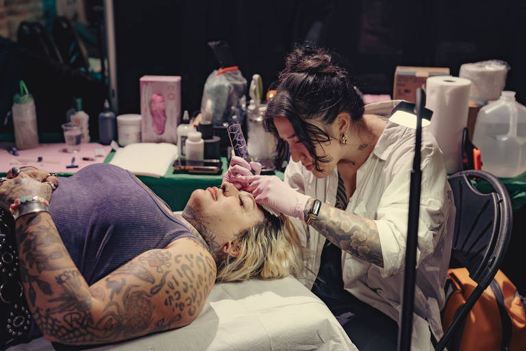 Confira fotos da feira New York City Tattoo Arts Convention